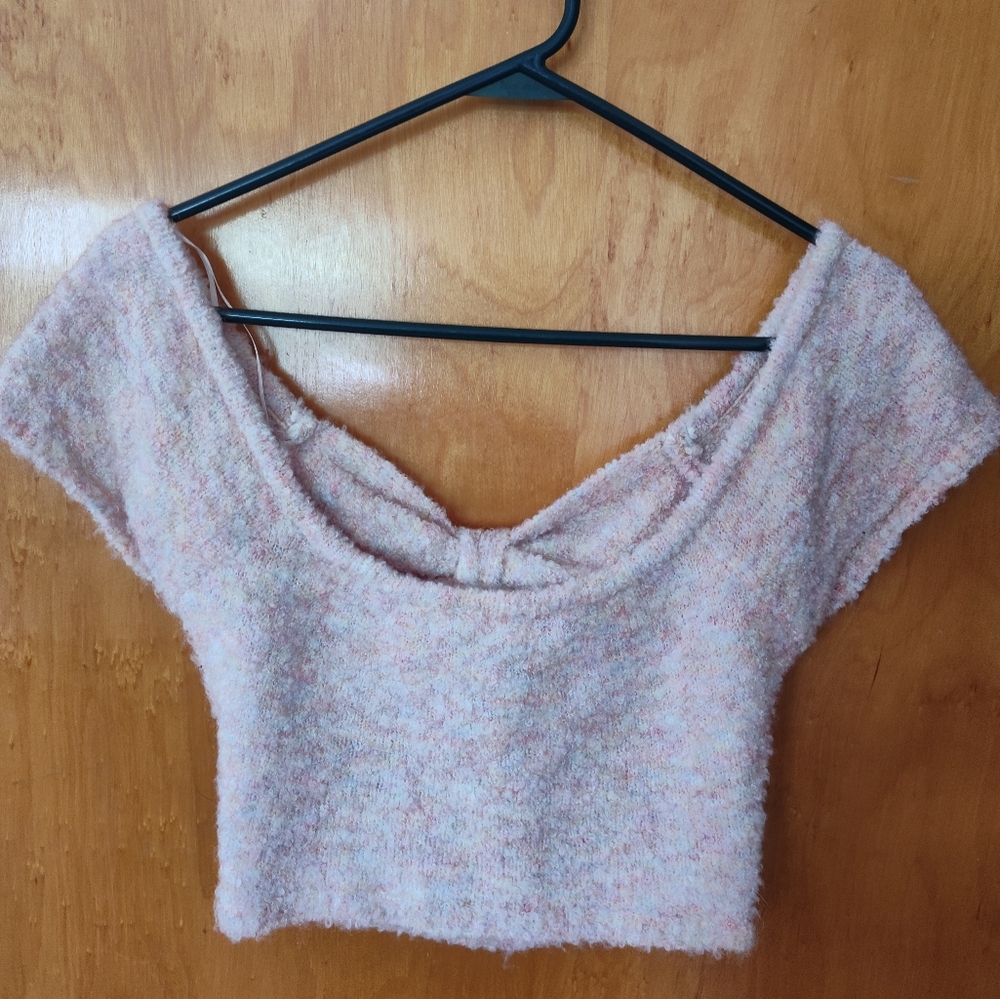 Le Lis Baby Pink Knit Bow Tie Crop top
